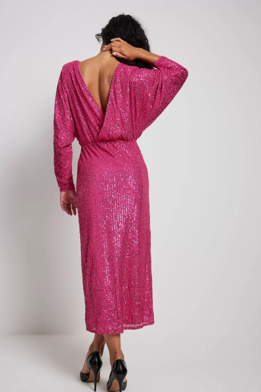 Party Dresses * | Na-Kd Party Deep Back Sequin Midi Dress