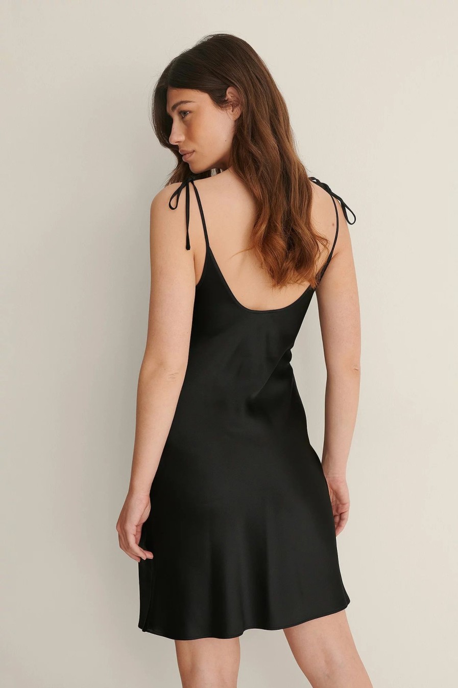 Party Dresses * | Na-Kd Party Recycled Mini Tie Shoulder Satin Dress