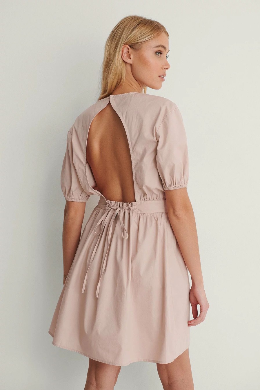 Mini Dresses * | Na-Kd Open Back Drop Shoulder Dress