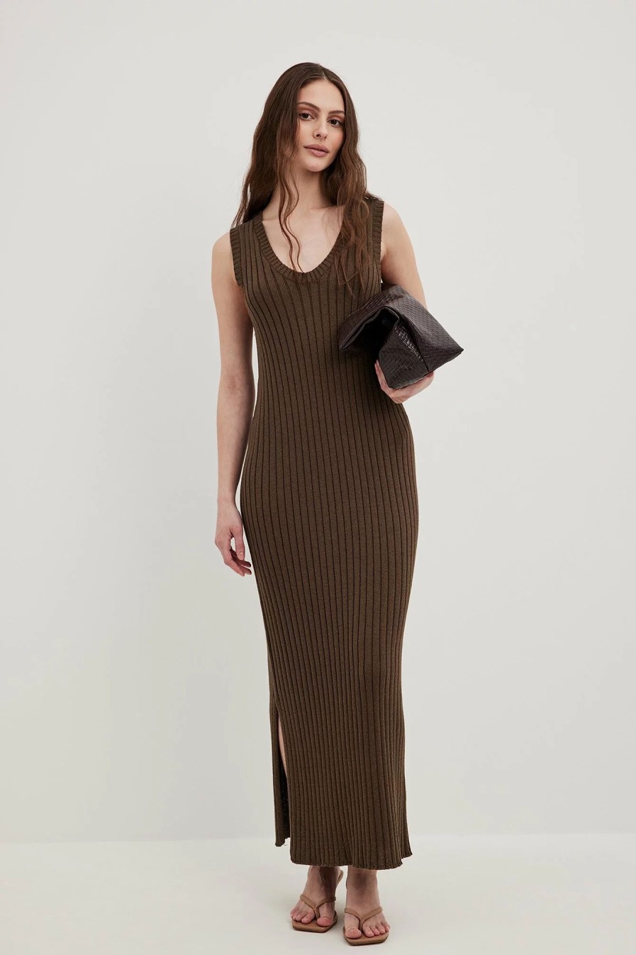 Knitted Dresses * | Na-Kd Rib Knitted V-Neck Midi Dress