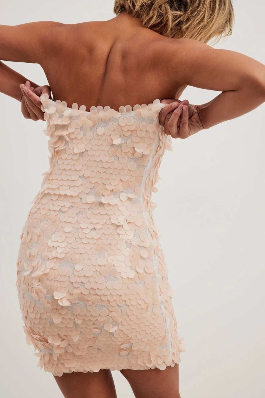 Party Dresses * | Josefine Hj X Na-Kd Bandeau Sequin Mini Dress Offwhite