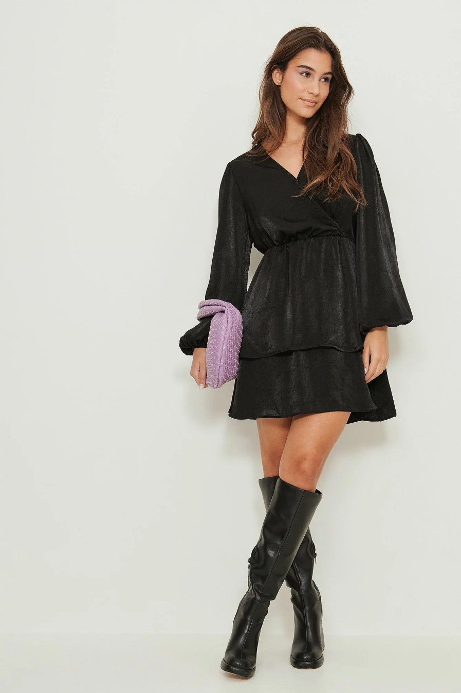 Mini Dresses * | Na-Kd Party Drapey V-Neck Dress Black